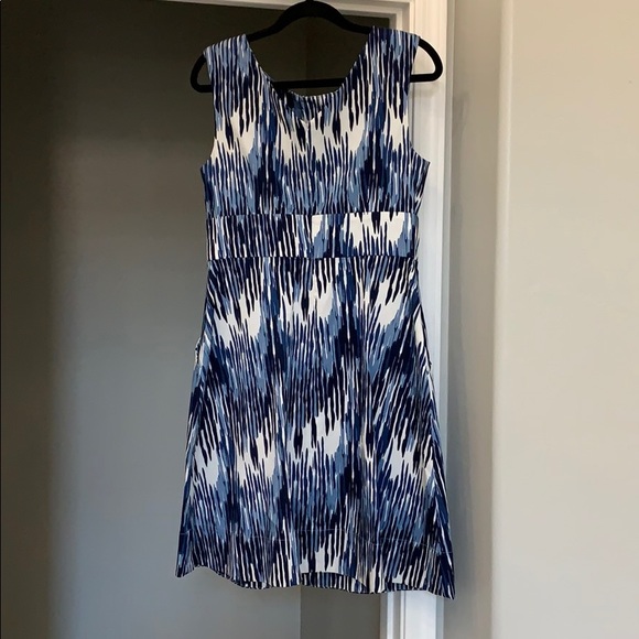 Calvin Klein fit-n-flare dress size 10 - Picture 2 of 6